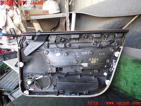 1UPJ-23621264]ベントレー・コンチネンタル・フライング・スパー(BSBEB)左前ドア内張り 中古_m0004.jpg