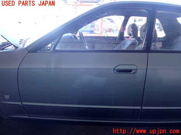 2UPJ-23631260]スカイライン(HR32)左前ドア (43R-00020 M235) 中古_m0001.jpg
