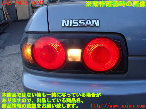 2UPJ-23631536]スカイライン(HR32)左テールランプ 中古_m0006.jpg