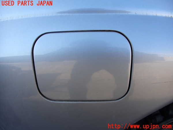 2UPJ-23631690]スカイライン(HR32)フューエルリッド 中古_m0001.jpg