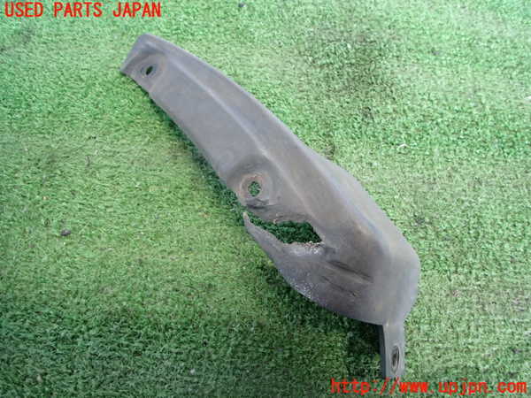 2UPJ-23631456]スカイライン(HR32)左リアマッドガード(泥除け) 中古_m0001.jpg