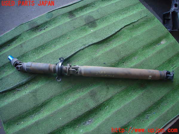 5UPJ-23633410]スカイライン(HR32)リアプロペラシャフト 中古_m0001.jpg