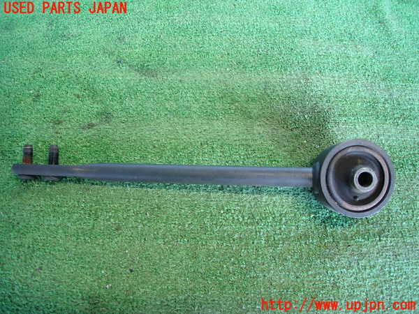 5UPJ-23635320]スカイライン(HR32)左フロントテンションロッド 中古_m0002.jpg