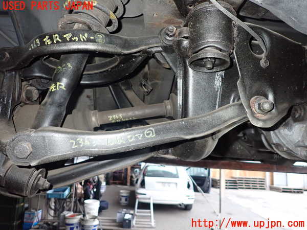 5UPJ-23635227]スカイライン(HR32)左リアロアアーム2 中古_m0001.jpg