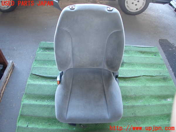 2UPJ-23637065]スカイライン(HR32)助手席シート 中古_m0001.jpg