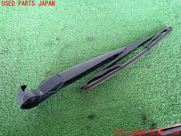2UPJ-23641661]ジープ・ラングラー アンリミテッド(JK36L)リアワイパーアーム1 中古_m0002.jpg
