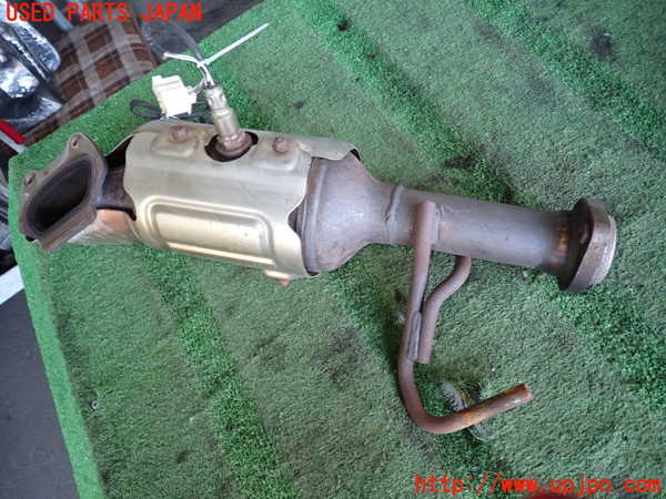 2UPJ-23642041]ジープ・ラングラー アンリミテッド(JK36L)エキマニ1 触媒 マニバーター 中古_m0003.jpg