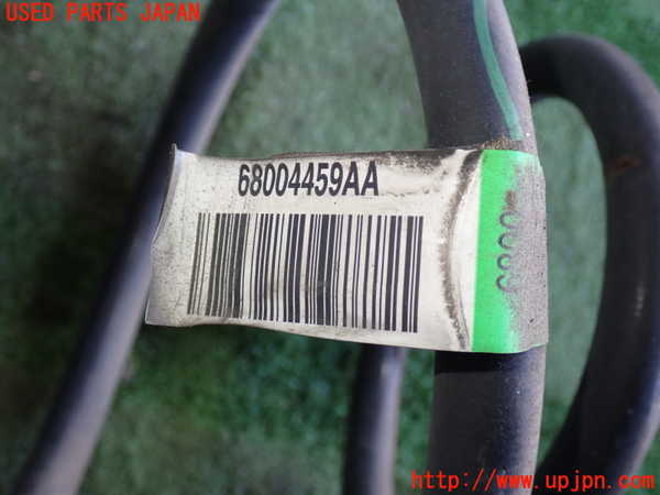 2UPJ-23645100]ジープ・ラングラー アンリミテッド(JK36L)右リアスプリング 中古_m0002.jpg