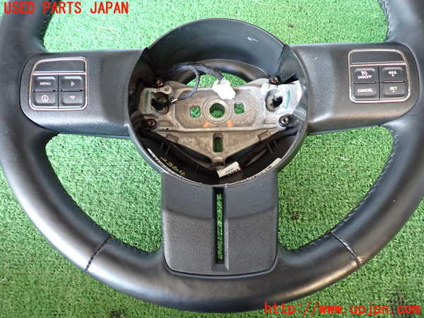 2UPJ-23647855]ジープ・ラングラー アンリミテッド(JK36L)ステアリングホイール 中古_m0002.jpg