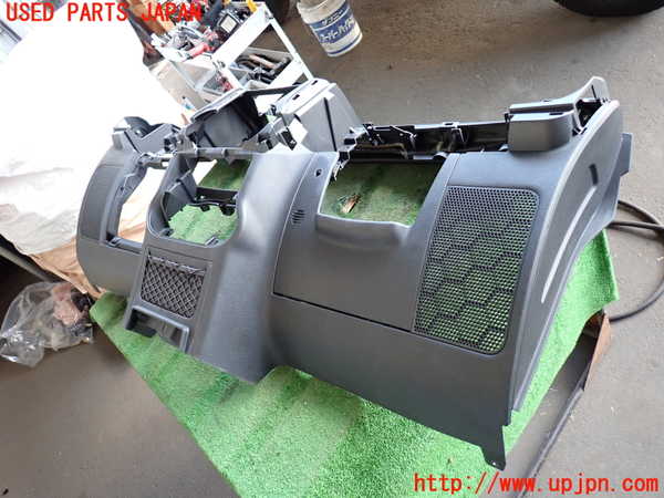2UPJ-23647505]ジープ・ラングラー アンリミテッド(JK36L)ダッシュボード 中古_m0002.jpg