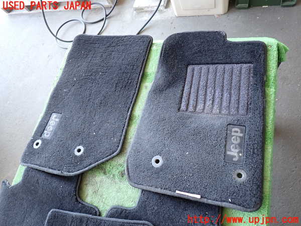 2UPJ-23647800]ジープ・ラングラー アンリミテッド(JK36L)フロアマット 中古_m0002.jpg