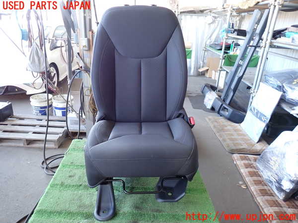 2UPJ-23647035]ジープ・ラングラー アンリミテッド(JK36L)運転席シート 中古_m0001.jpg