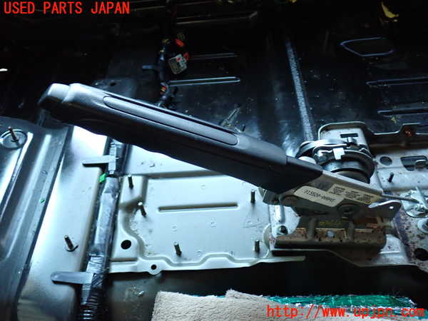 2UPJ-23647550]ジープ・ラングラー アンリミテッド(JK36L)サイドブレーキレバー 中古_m0001.jpg
