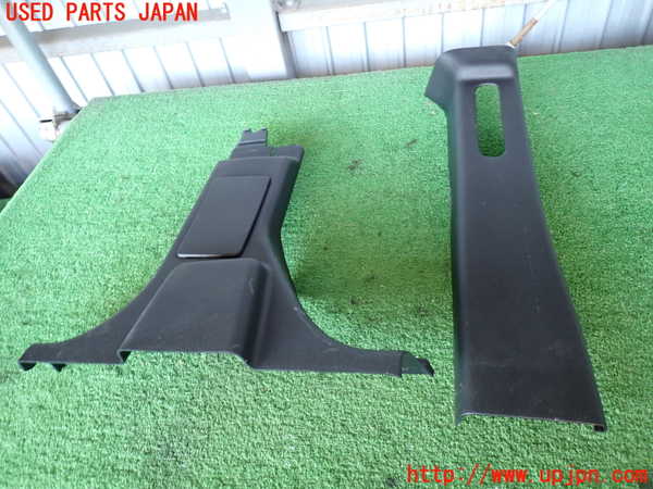 2UPJ-23647670]ジープ・ラングラー アンリミテッド(JK36L)左センターピラートリム 中古_m0001.jpg
