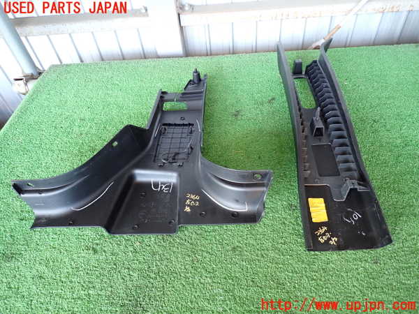 2UPJ-23647670]ジープ・ラングラー アンリミテッド(JK36L)左センターピラートリム 中古_m0004.jpg