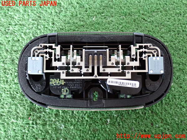 2UPJ-23646411]ジープ・ラングラー アンリミテッド(JK36L)ルームランプ1 (真中 2列目) 中古_m0002.jpg