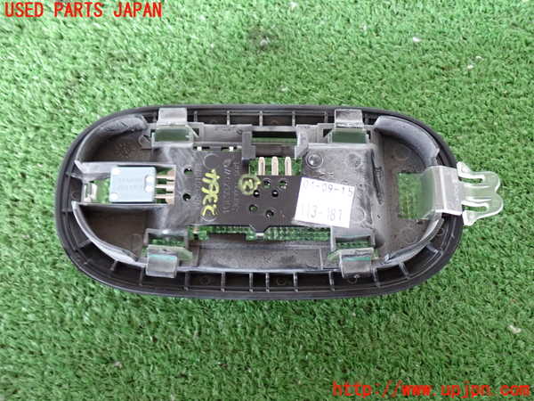 2UPJ-23646412]ジープ・ラングラー アンリミテッド(JK36L)ルームランプ2 (真中 3列目) 中古_m0002.jpg