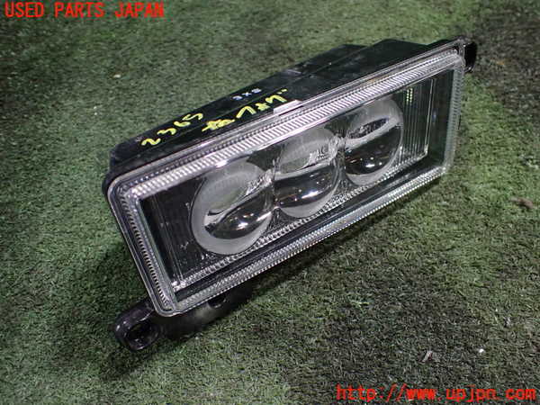 5UPJ-23651180]N-ONE(Nワン)(JG3)右フォグ 中古_m0001.jpg
