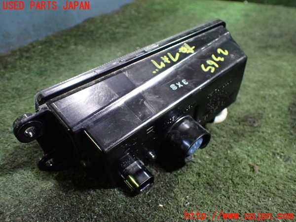 5UPJ-23651180]N-ONE(Nワン)(JG3)右フォグ 中古_m0002.jpg