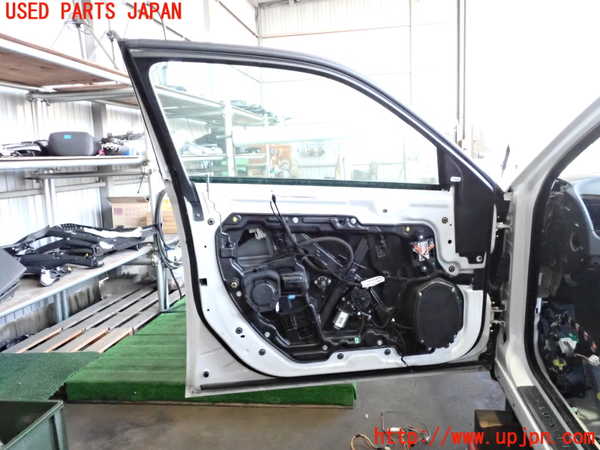 2UPJ-23681260]クライスラー・300(LX36)左前ドア (43R-00257) 中古_m0003.jpg