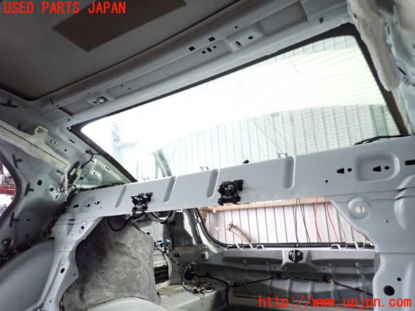 2UPJ-23681560]クライスラー・300(LX36)リアガラス (43R-000262) 中古_m0003.jpg