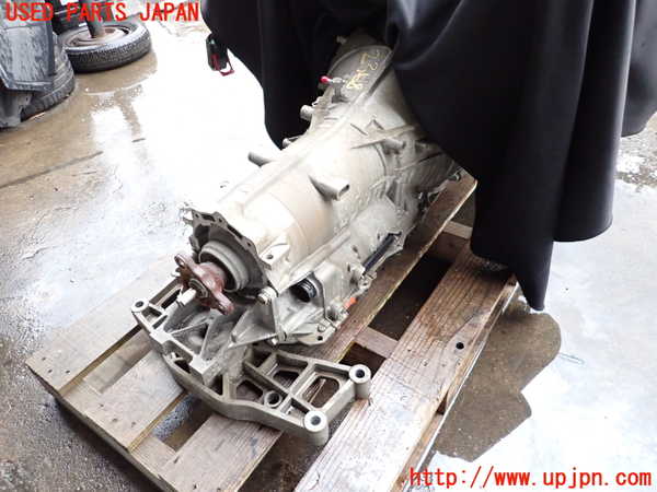 2UPJ-23683010]クライスラー・300(LX36)ミッション AT 不明 中古_m0002.jpg