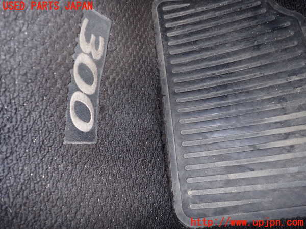 2UPJ-23687800]クライスラー・300(LX36)フロアマット 【ジャンク品】 中古_m0004.jpg