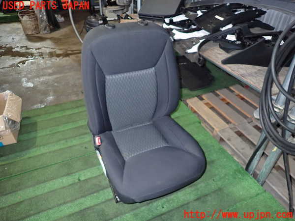 2UPJ-23687065]クライスラー・300(LX36)助手席シート 中古_m0001.jpg