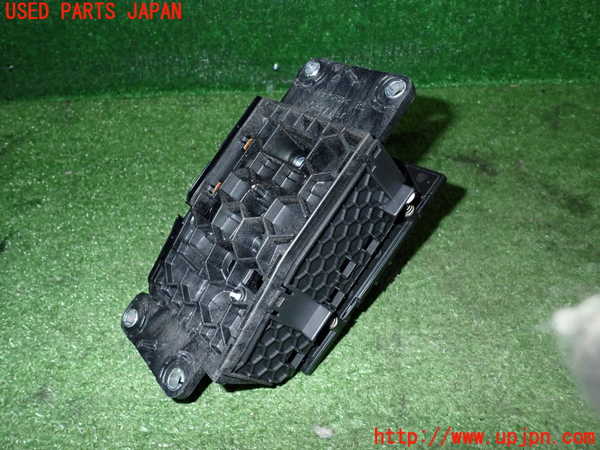 2UPJ-23687555]クライスラー・300(LX36)ATシフトレバー 中古_m0002.jpg