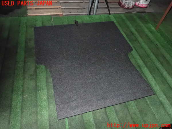 2UPJ-23687771]クライスラー・300(LX36)ラゲッジトレイ1 中古_m0001.jpg