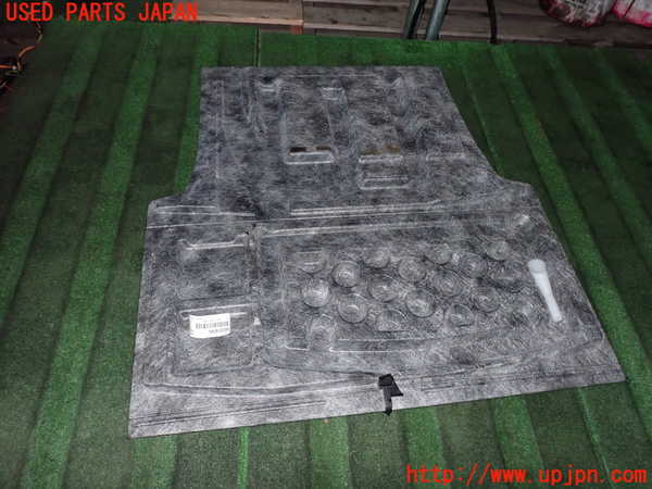 2UPJ-23687771]クライスラー・300(LX36)ラゲッジトレイ1 中古_m0002.jpg