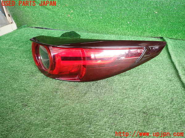 2UPJ-23691530]CX-5(KFEP)右テールランプ 中古_m0002.jpg