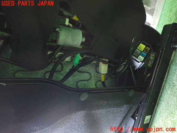 2UPJ-23697035]CX-5(KFEP)運転席シート 中古_m0005.jpg