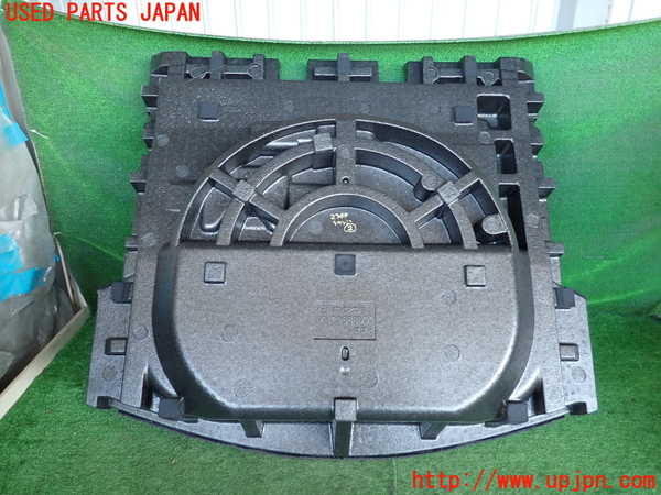 2UPJ-23697772]CX-5(KFEP)ラゲッジトレイ2 中古_m0002.jpg