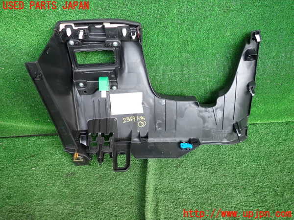 2UPJ-23697693]CX-5(KFEP)内装トリム類3 中古_m0002.jpg