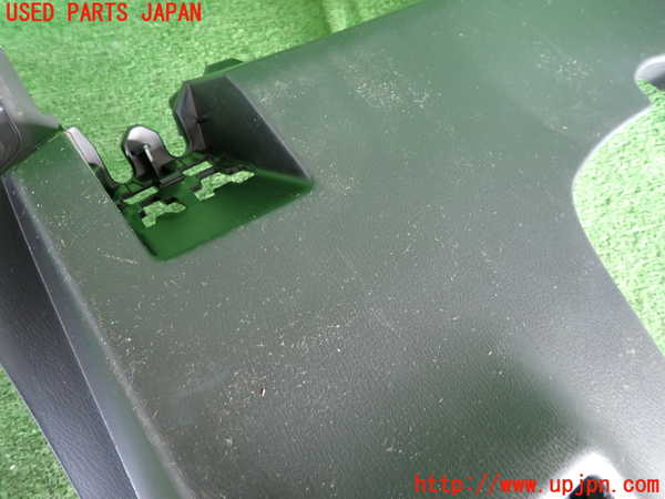 2UPJ-23697693]CX-5(KFEP)内装トリム類3 中古_m0003.jpg