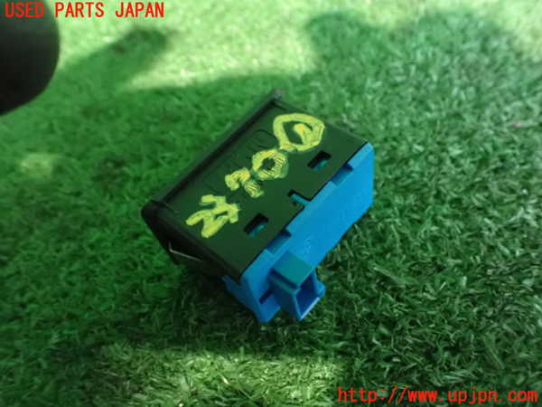 2UPJ-23706306]BMW Z3 ロードスター(CN22)(E36/7)スイッチ1 (ASC) 中古_m0002.jpg