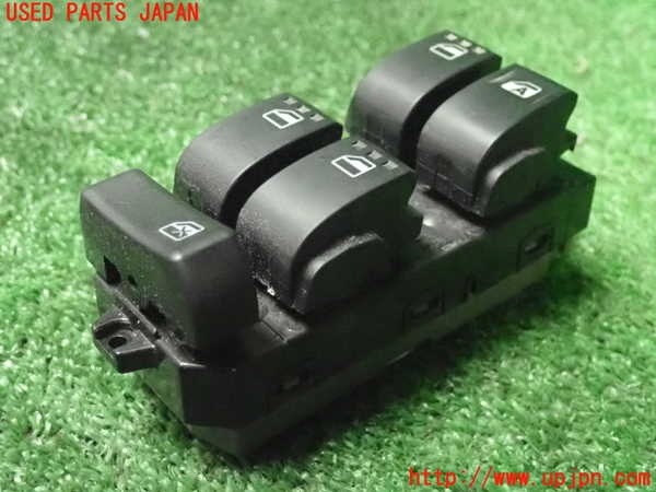 5UPJ-23716240]ルーミー(トール)(M900A)右前パワーウィンドウスイッチ 中古_m0001.jpg