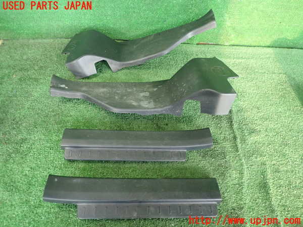 5UPJ-23717740]ルーミー(トール)(M900A)スカッフプレート 中古_m0001.jpg