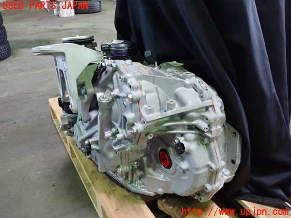 1UPJ-23723010]セレナ(FNC28)ミッション AT MR20DD 4WD 中古_m0002.jpg