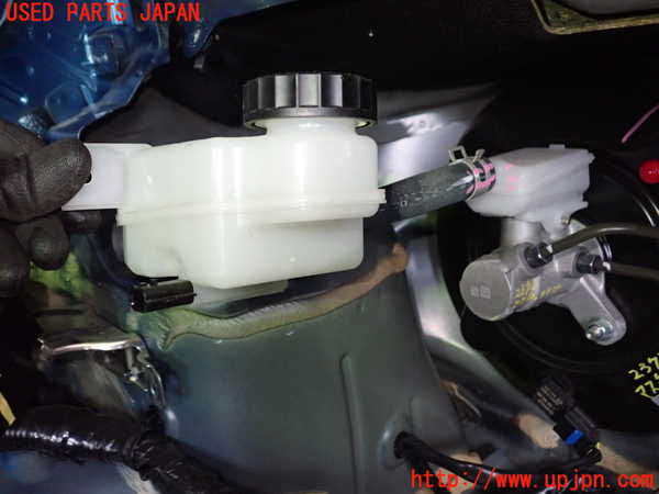 5UPJ-23724050]セレナ(FNC28)ブレーキマスターシリンダー 中古_m0001.jpg
