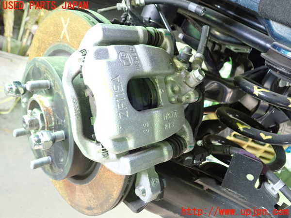 5UPJ-23724090]セレナ(FNC28)右リアキャリパー 中古_m0001.jpg