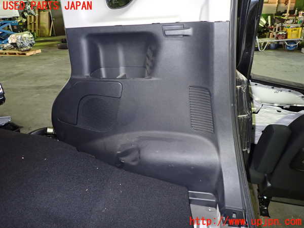 5UPJ-23737675]ROOX(ルークス)ハイウェイスター(B47A)右リアピラートリム 中古_m0003.jpg