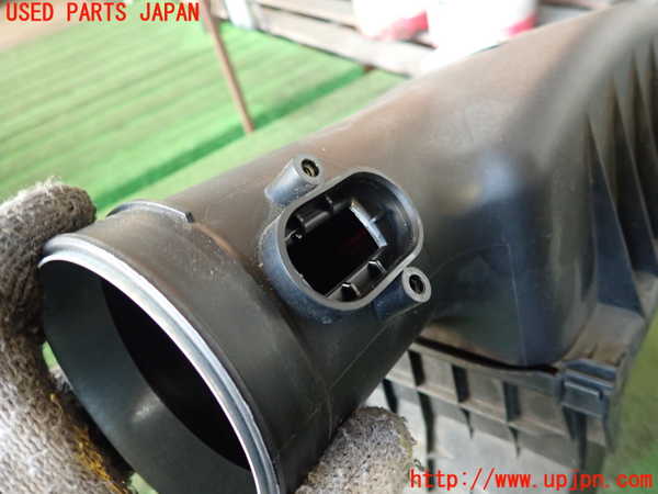 2UPJ-23752560]BMW 740i(HL40)エアクリーナーボックス  E65 中古_m0004.jpg