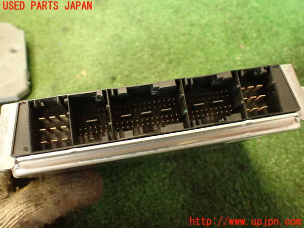 2UPJ-23756110]BMW 740i(HL40)エンジンコンピューター  E65 中古_m0003.jpg