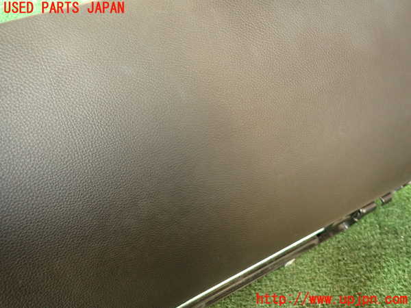 2UPJ-23757516]BMW 740i(HL40)グローブボックス1  E65 中古_m0003.jpg