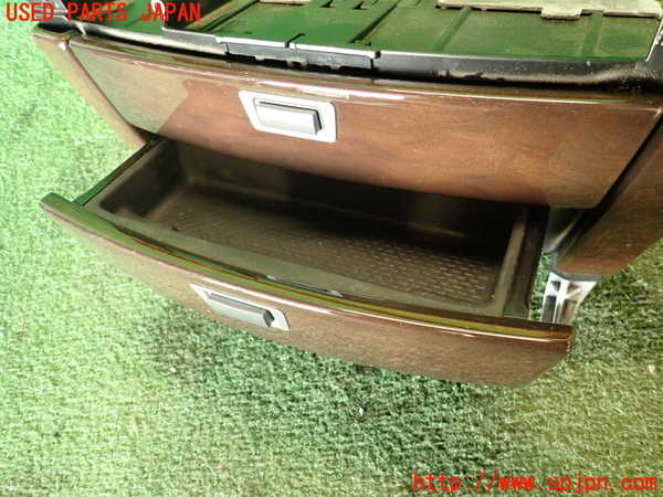 2UPJ-23757841]BMW 740i(HL40)小物入れ1  E65 中古_m0003.jpg