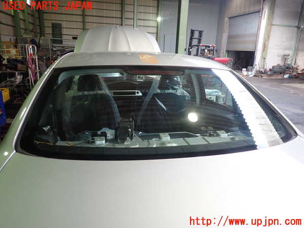 2UPJ-23761560]BMW 320i(VA20)(E90)リアガラス (43R-00086 M276) 中古_m0001.jpg