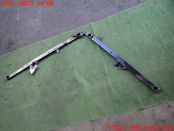 2UPJ-23765296]BMW 320i(VA20)(E90)メンバー1 中古_m0002.jpg