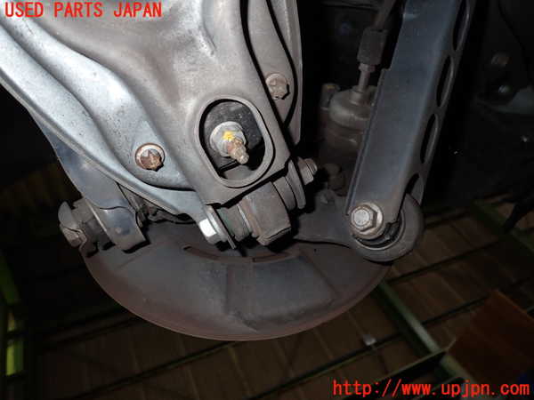 2UPJ-23764305]BMW 320i(VA20)(E90)左リアナックルハブ 中古_m0002.jpg